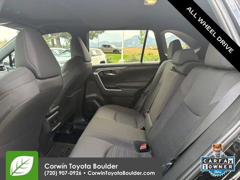 Used 2024 Toyota RAV4 SE w/ Convenience Package AWD/4WD image 20