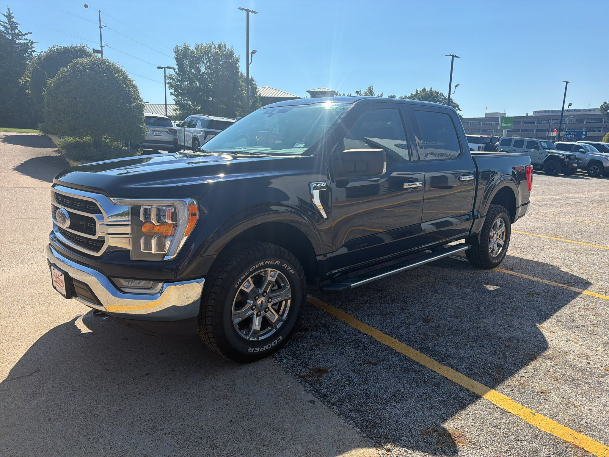 Used 2022 Ford F150 XLT w/ Equipment Group 302A High AWD/4WD image 6