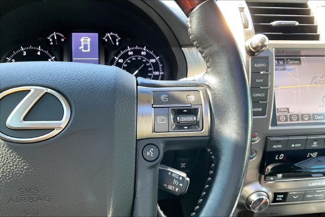 Used 2017 Lexus GX 460 Premium w/ Premium Package AWD/4WD image 21