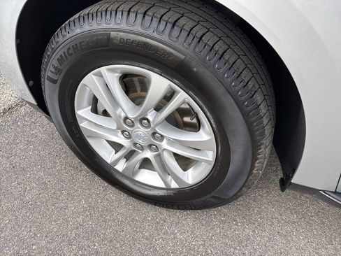 Used 2018 Buick Enclave Premium w/ LPO, Hit The Road Package image 8