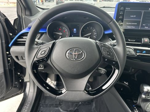 Certified 2021 Toyota C-HR XLE image 18