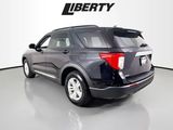 Certified 2022 Ford Explorer XLT image 5
