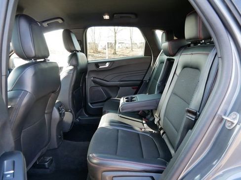 Used 2025 Ford Escape ST-Line AWD/4WD image 11