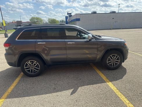 Used 2020 Jeep Grand Cherokee Limited w/ Luxury Group II image 9