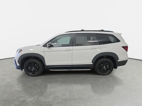 Used 2022 Honda Pilot TrailSport image 6