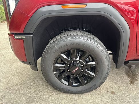 New 2026 GMC Sierra 2500 AT4 w/ Technology Package AWD/4WD image 34
