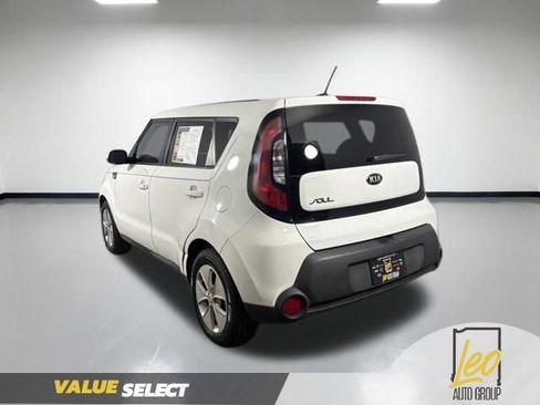 Used 2014 Kia Soul FWD image 4