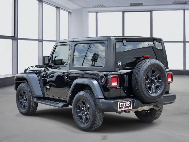 Used 2023 Jeep Wrangler Sport AWD/4WD image 5