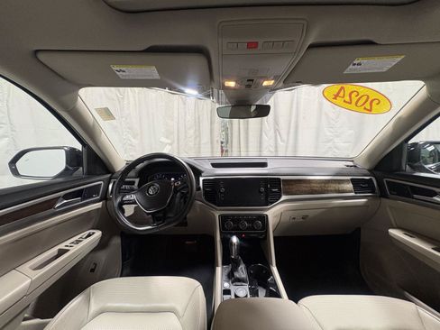 Used 2019 Volkswagen Atlas SEL Premium AWD/4WD image 9