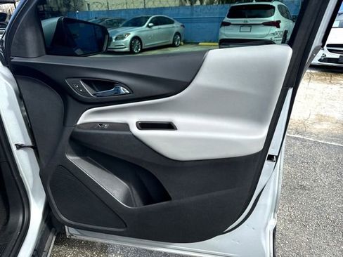 Used 2020 Chevrolet Equinox LT image 21