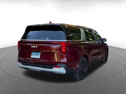 Used 2026 Kia Carnival FWD image 14