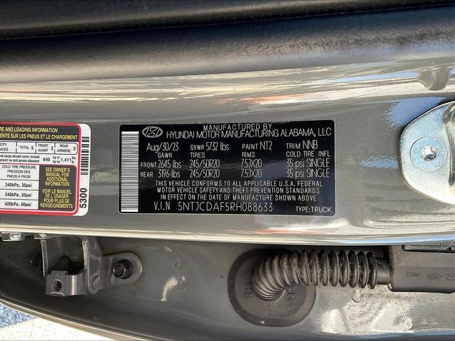 Used 2024 Hyundai Santa Cruz Night AWD/4WD image 21