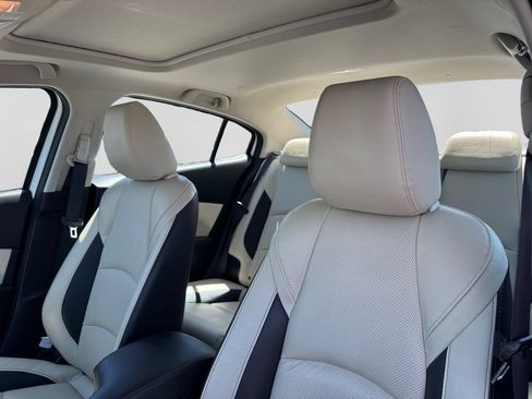 Used 2016 MAZDA MAZDA3 s Grand Touring FWD image 18