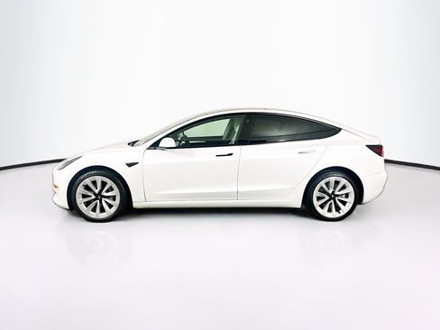 Used 2022 Tesla Model 3 Long Range AWD/4WD image 4