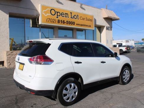 Used 2016 Nissan Rogue S image 6