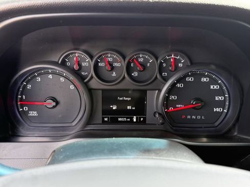 Used 2020 Chevrolet Silverado 1500 Custom w/ Custom Value Package image 16