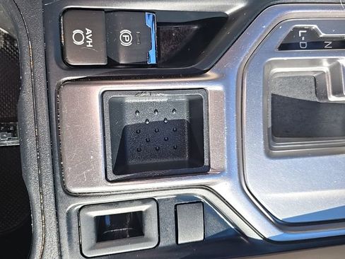 Used 2022 Subaru Forester AWD/4WD image 20