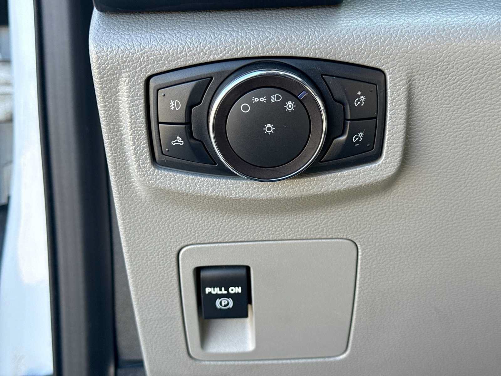 Used 2019 Ford F150 XL w/ Equipment Group 101A Mid AWD/4WD image 25