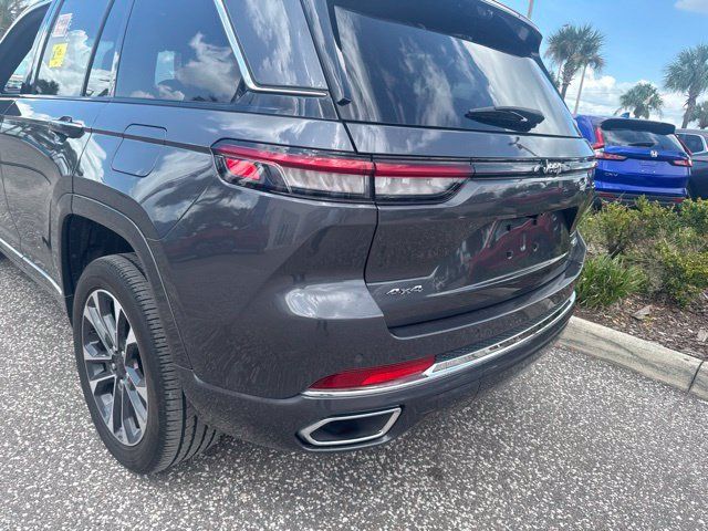Used 2023 Jeep Grand Cherokee Overland w/ Adv Protech Group III AWD/4WD image 23