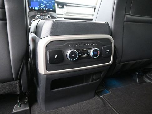 Certified 2024 Ford Expedition XLT RWD image 21
