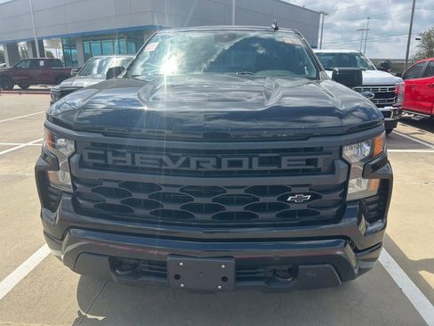 Used 2024 Chevrolet Silverado 1500 Custom image 14