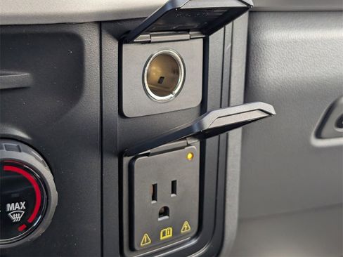 New 2026 Ford F350 XL w/ XL Chrome Package image 17