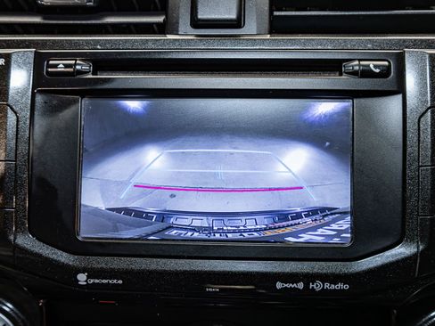 Used 2019 Toyota 4Runner TRD Off-Road Premium image 18