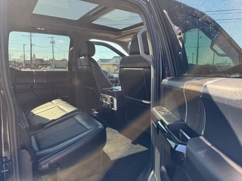 Used 2021 Ford F250 Lariat image 10