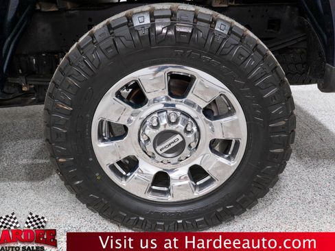 Used 2024 Ford F250 Lariat w/ Chrome Package image 10