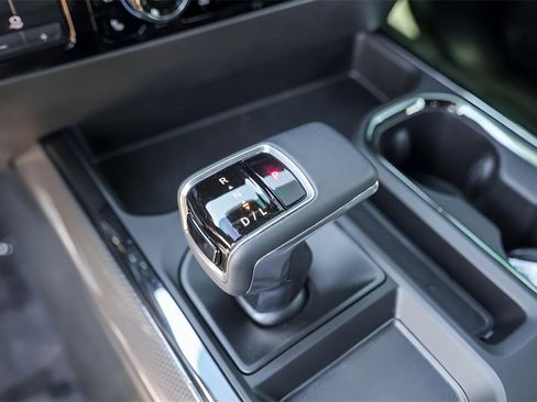 Certified 2025 Chevrolet Silverado 1500 ZR2 w/ Technology Package image 23