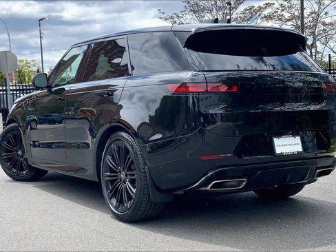 Certified 2024 Land Rover Range Rover Sport Dynamic SE AWD/4WD image 11