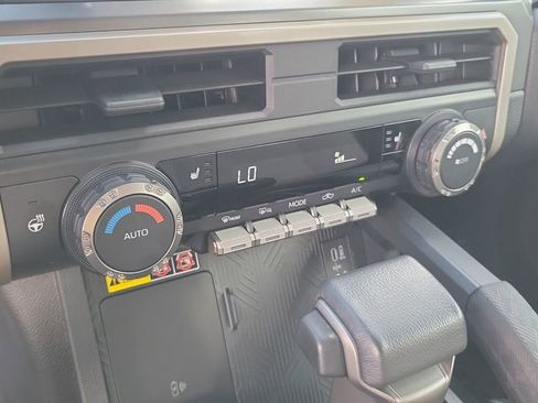 Used 2024 Toyota Tacoma SR5 image 23