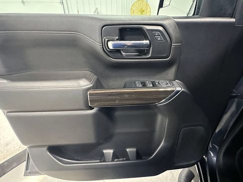 Used 2022 Chevrolet Silverado 1500 RST AWD/4WD image 23