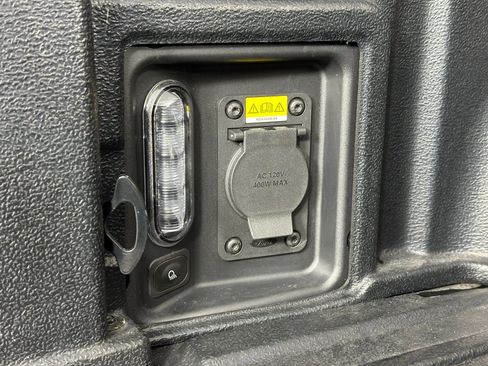 Used 2024 Ford Maverick XLT w/ XLT Luxury Package image 28