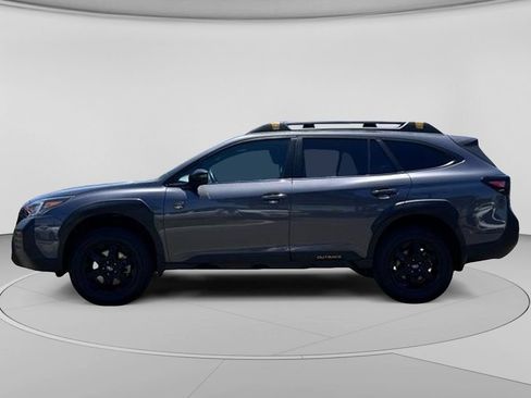 Used 2022 Subaru Outback Wilderness w/ Wilderness Package AWD/4WD image 7