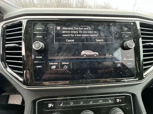 Used 2023 Volkswagen Atlas SEL R-Line image 22