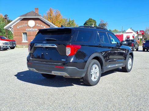 Certified 2020 Ford Explorer XLT w/ Equipment Group 202A image 5