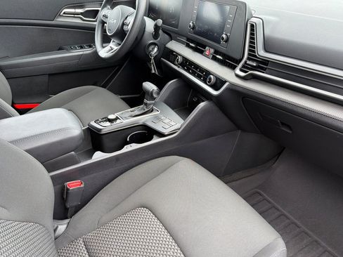 Certified 2023 Kia Sportage LX AWD/4WD image 18