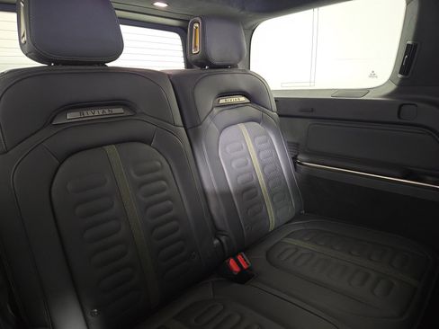 Used 2024 Rivian R1S Adventure AWD/4WD image 25