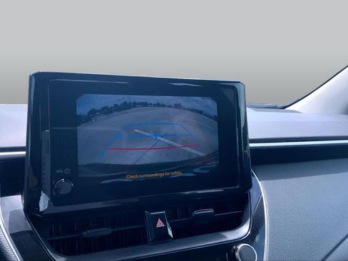 Used 2024 Toyota Corolla LE FWD image 26