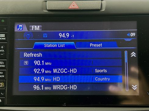 Used 2016 Honda CR-V Touring image 19
