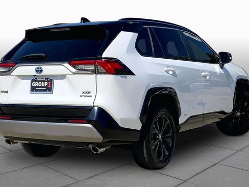 Used 2023 Toyota RAV4 XSE AWD/4WD image 13