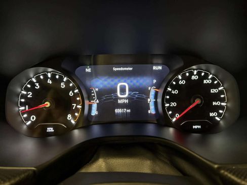 Used 2022 Jeep Compass Trailhawk w/ Sun and Sound Group AWD/4WD image 39