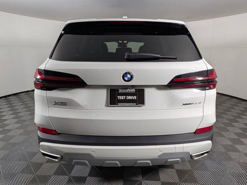 Used 2024 BMW X5 xDrive40i image 6