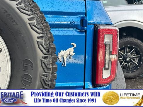 Used 2023 Ford Bronco Badlands w/ Sasquatch Package image 23