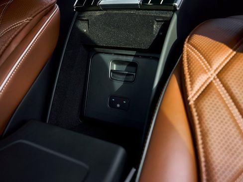 Used 2026 Mercedes-Benz Maybach S 680 4MATIC image 60