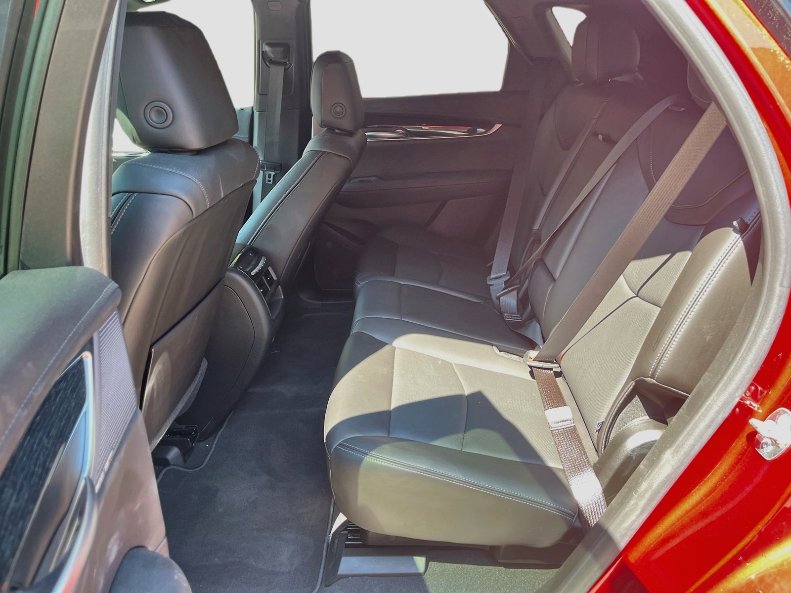 Used 2025 Cadillac XT5 Premium Luxury w/ Technology Package FWD image 26
