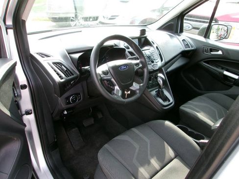 Used 2016 Ford Transit Connect XLT FWD image 5