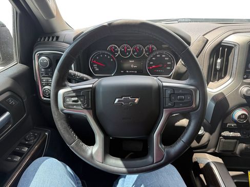 Used 2022 Chevrolet Silverado 1500 RST AWD/4WD image 13