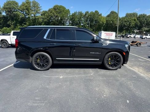 Used 2021 GMC Yukon Denali w/ Denali Ultimate Package AWD/4WD image 6